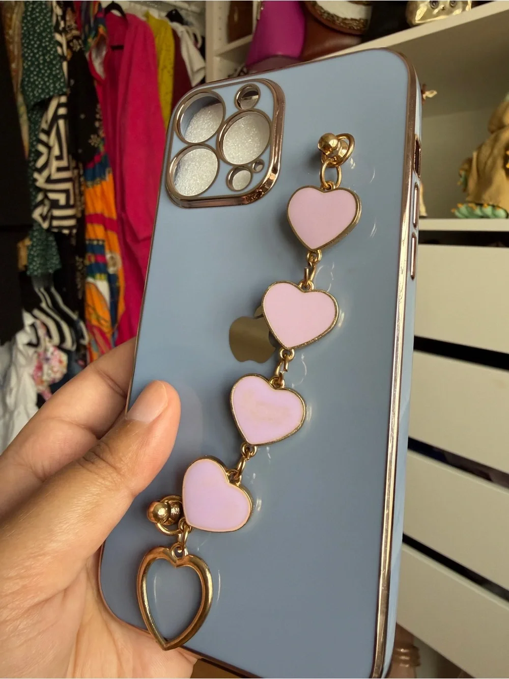 Light Blue Phone Case with Pink Heart Chain Charm 16 pro max